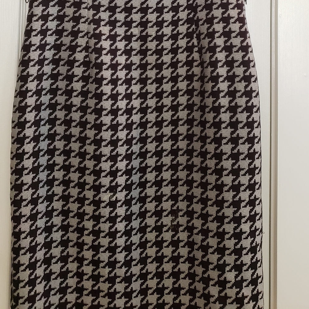 💞Kasper 💞 Dress - Picture 2 of 3